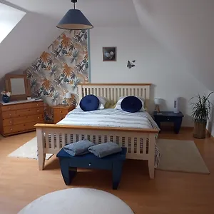 https://four-chimneys.inbrittany.com