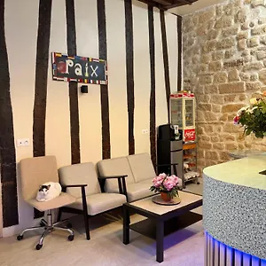 Des Fontaines Отель
