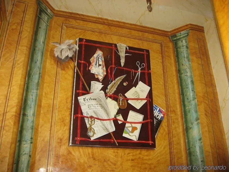 Hotel Duc De St-Simon Parigi 4*,