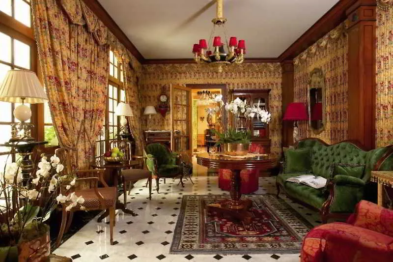 Hotel Duc De St-Simon Paris