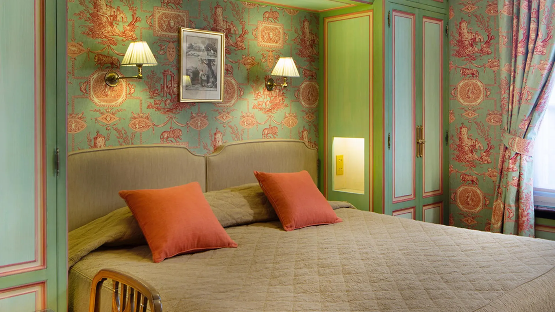 Hotel Duc De St-Simon Paris
