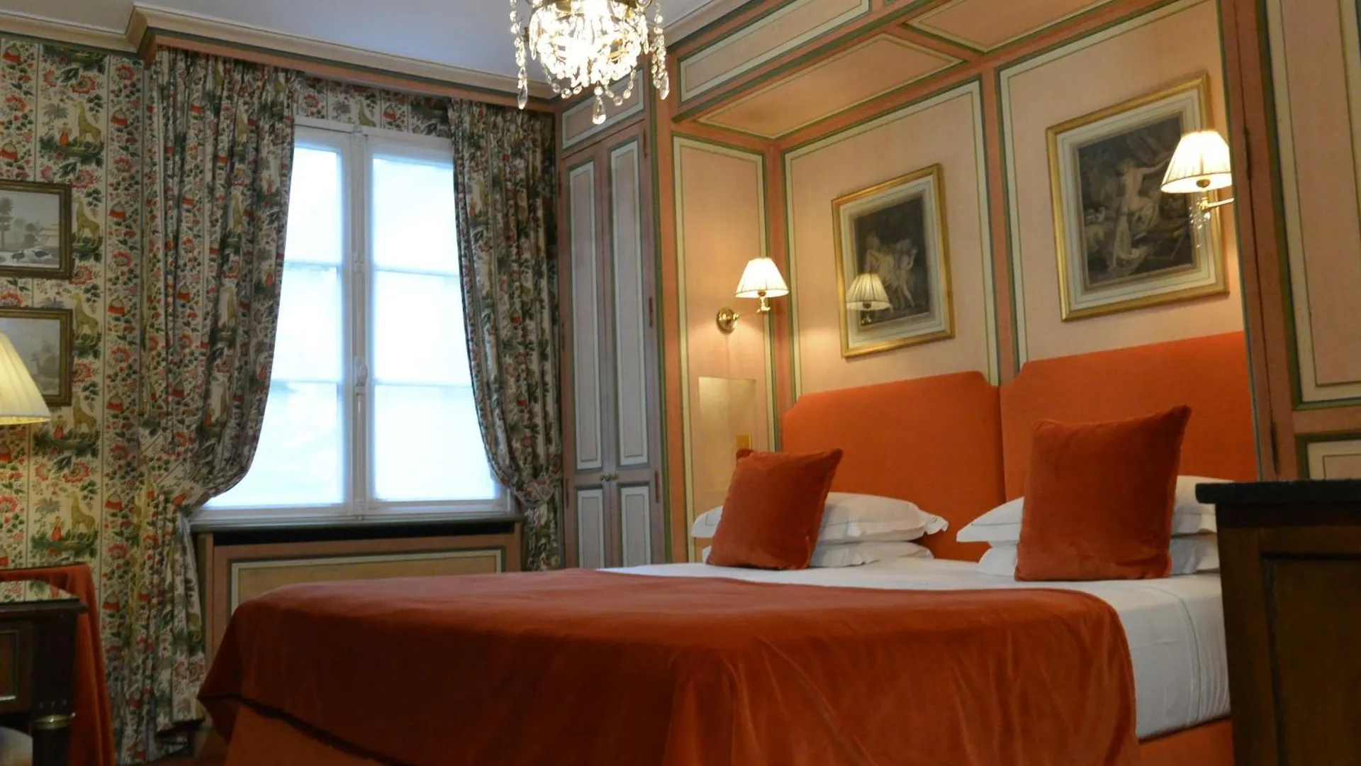 Hotel Duc De St-Simon Paris
